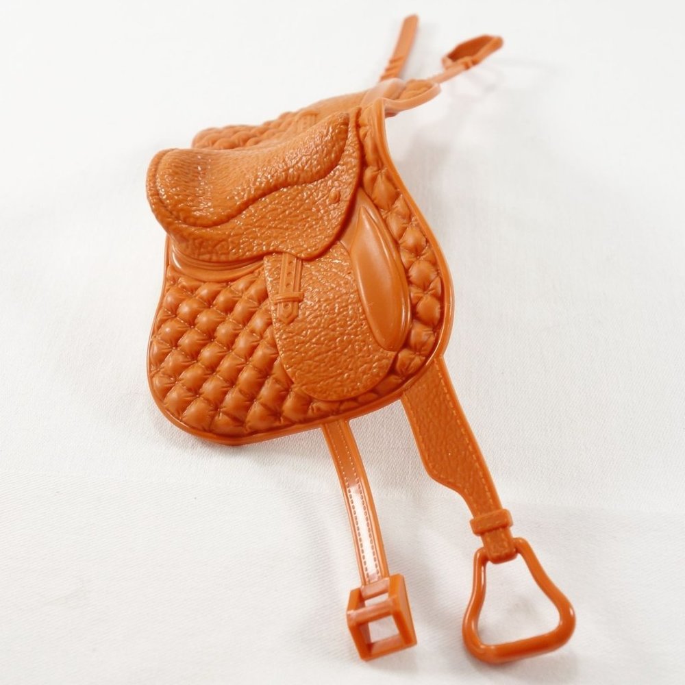 Barbie Doll 2018 Hugs‎ and Horses Brown Horse Saddle Replacement Part